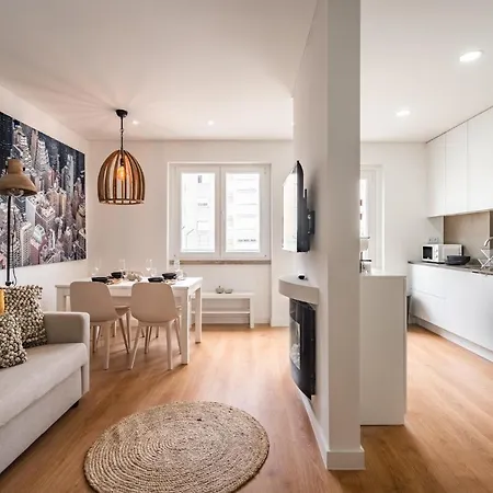 Apartment Akicity Anjos Rose Lisbon